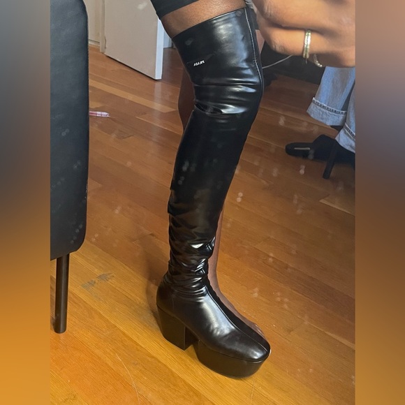 Prada over the knee leather boots - Picture 5 of 5